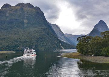 Taking a cruise into Milford Sound