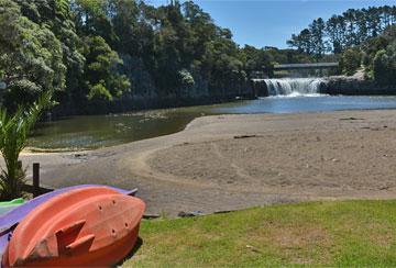 The Falls with kayaks ready to go