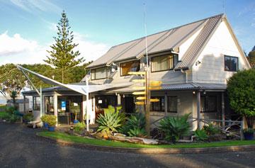 Orewa Top 10 Holiday Park reception