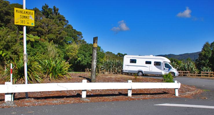 The parking area at the summit of the Mangamuka Gorge