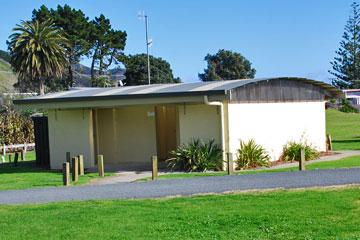 Public toilets available at the reserve