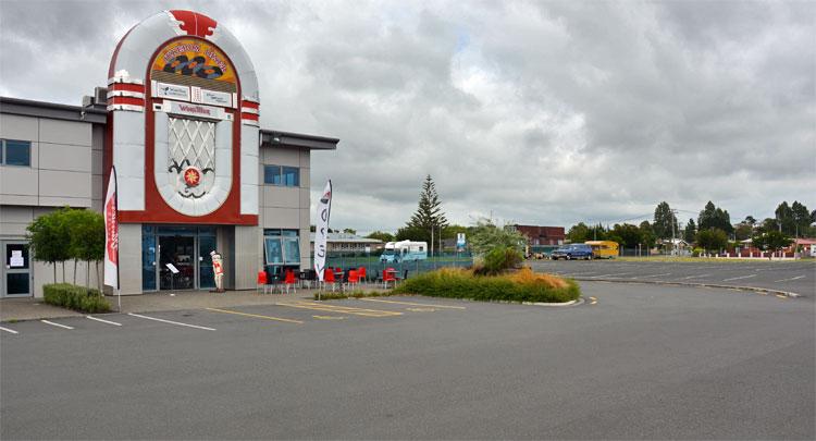 Rv Explorer Classics Museum And Jukebox Diner 