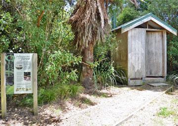 Public toilet