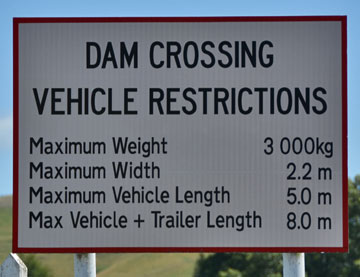 Karapiro Dam Crossing sign
