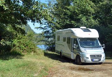 Parking at the end of the reserve