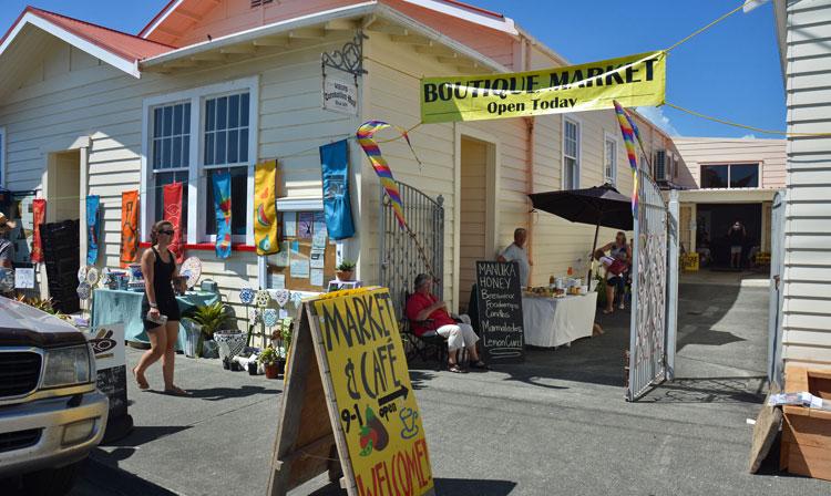 Entrance to the market