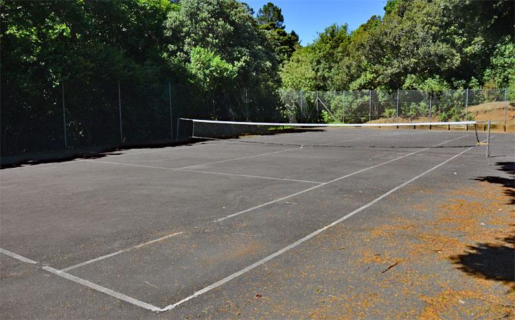 Tamaterau Community Tennis Court