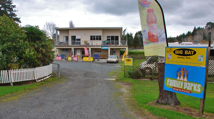 Big BAy Holiday Park entrance