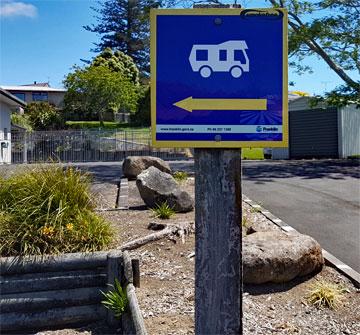 Freedom camping sign in the rear parking area