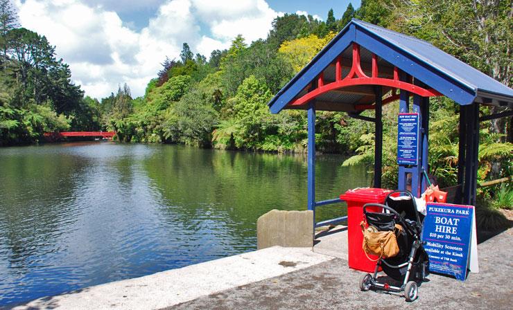 Pukekura Park Lake