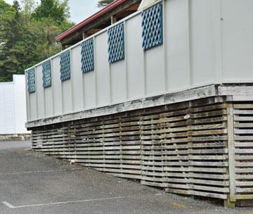 Powered sites along the side of the club building