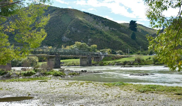 View of the Beaumont Bridge