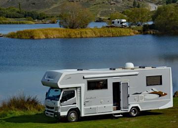 Parking overlooking the lake