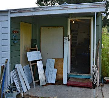 Office and information centre