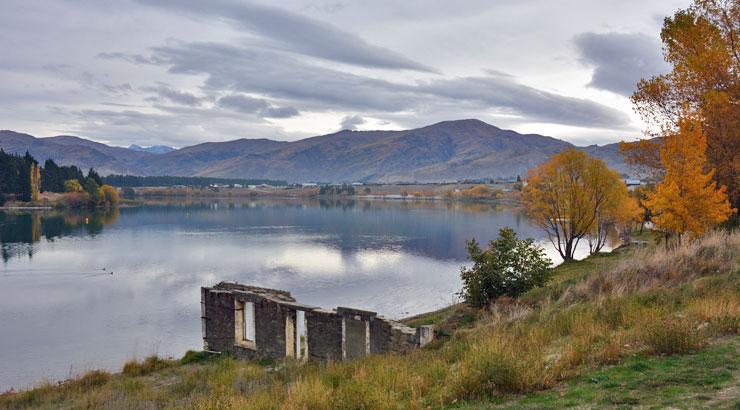 View over the Clutha river