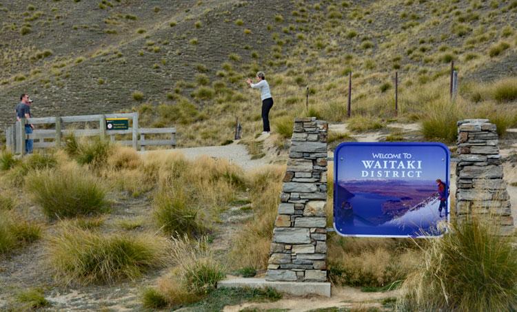 Visitors taking pictures at the lower viewing platform