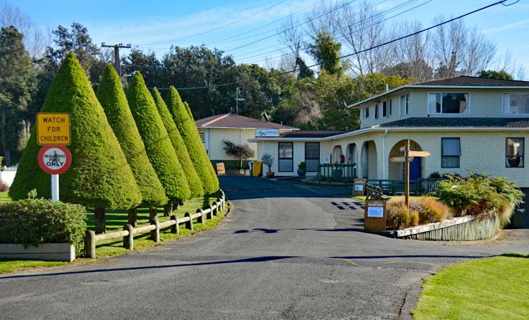 El Rancho entrance