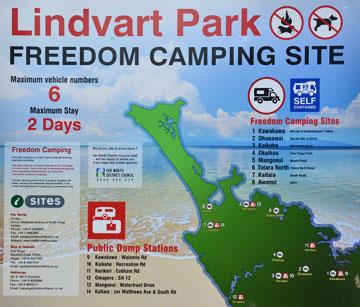 Freedom Camping sign